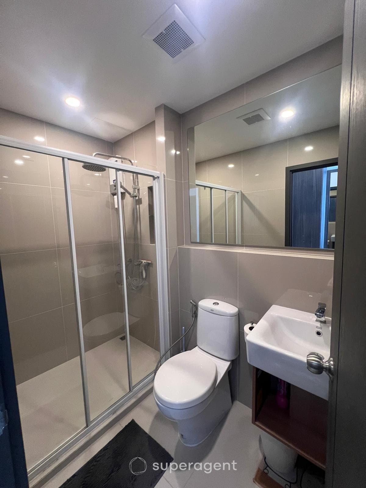 รูปทรัพย์