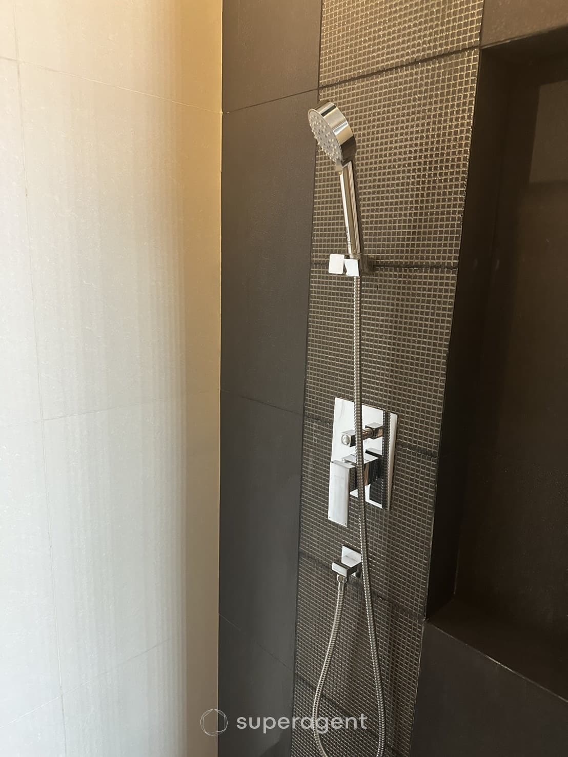 รูปทรัพย์