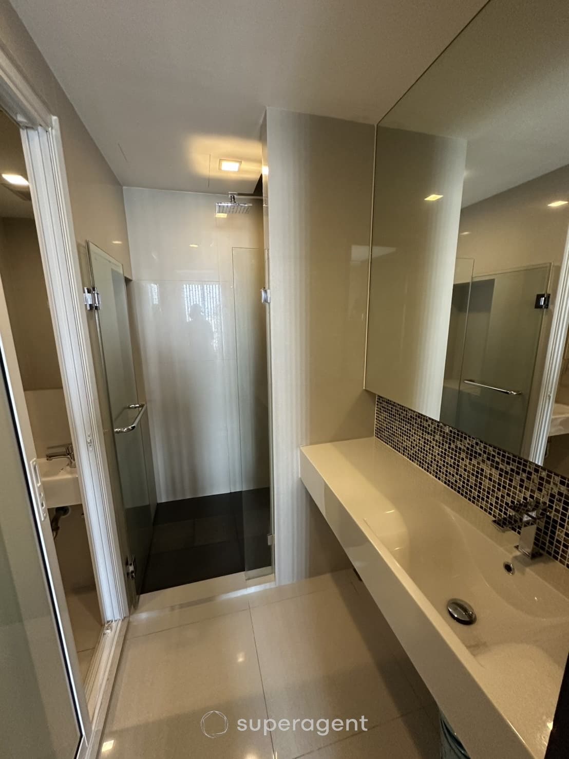 รูปทรัพย์