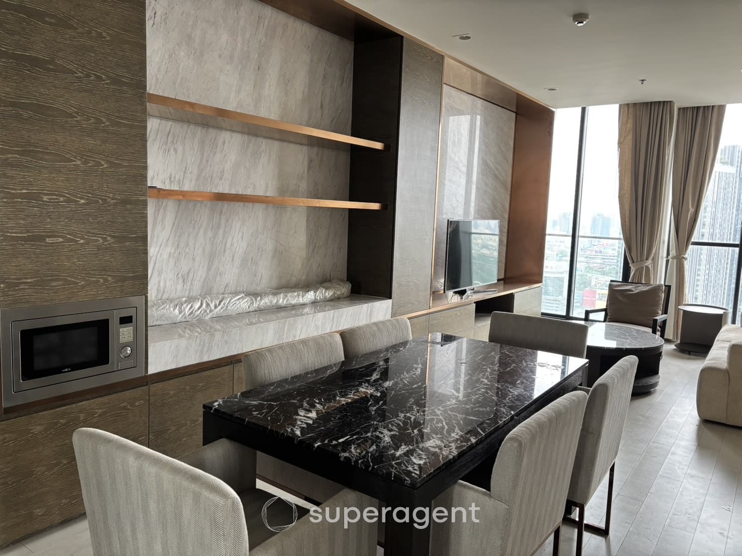 รูปทรัพย์