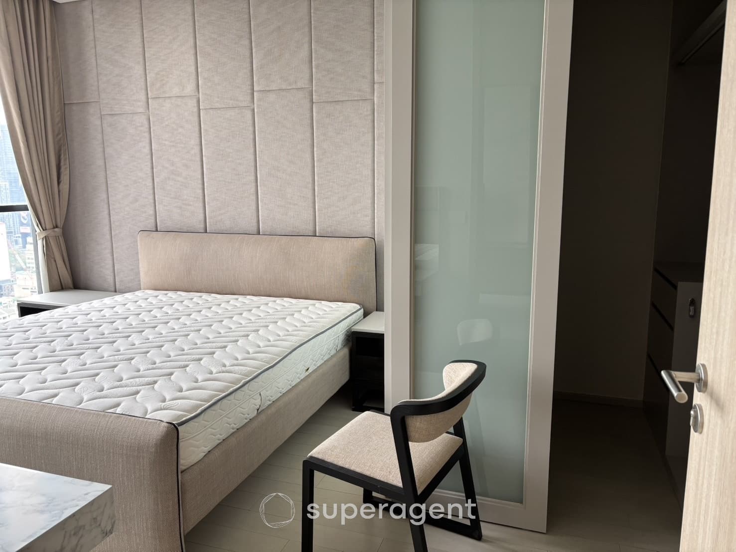 รูปทรัพย์