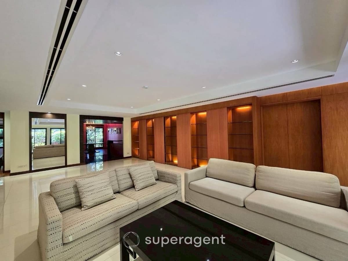 รูปทรัพย์