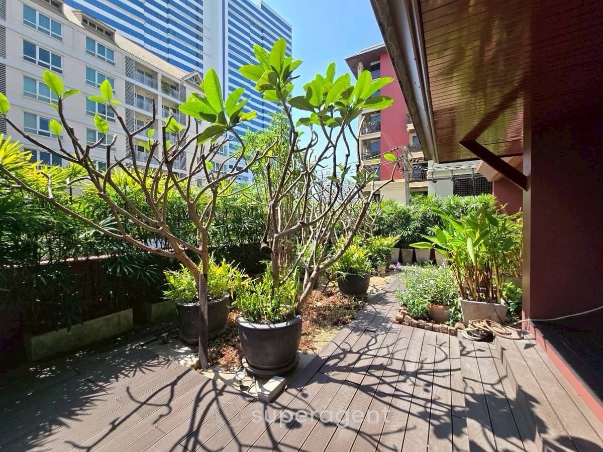 รูปทรัพย์