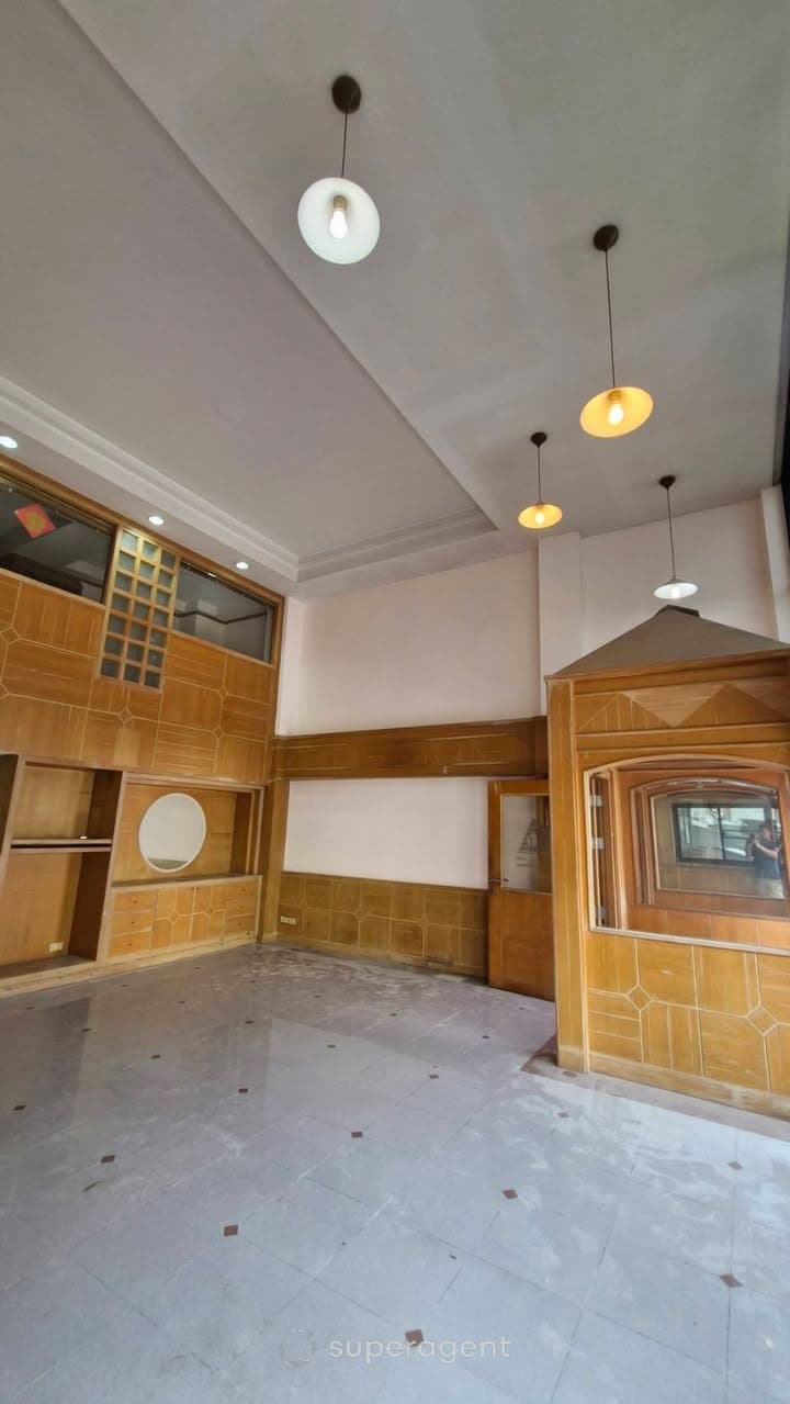 รูปทรัพย์