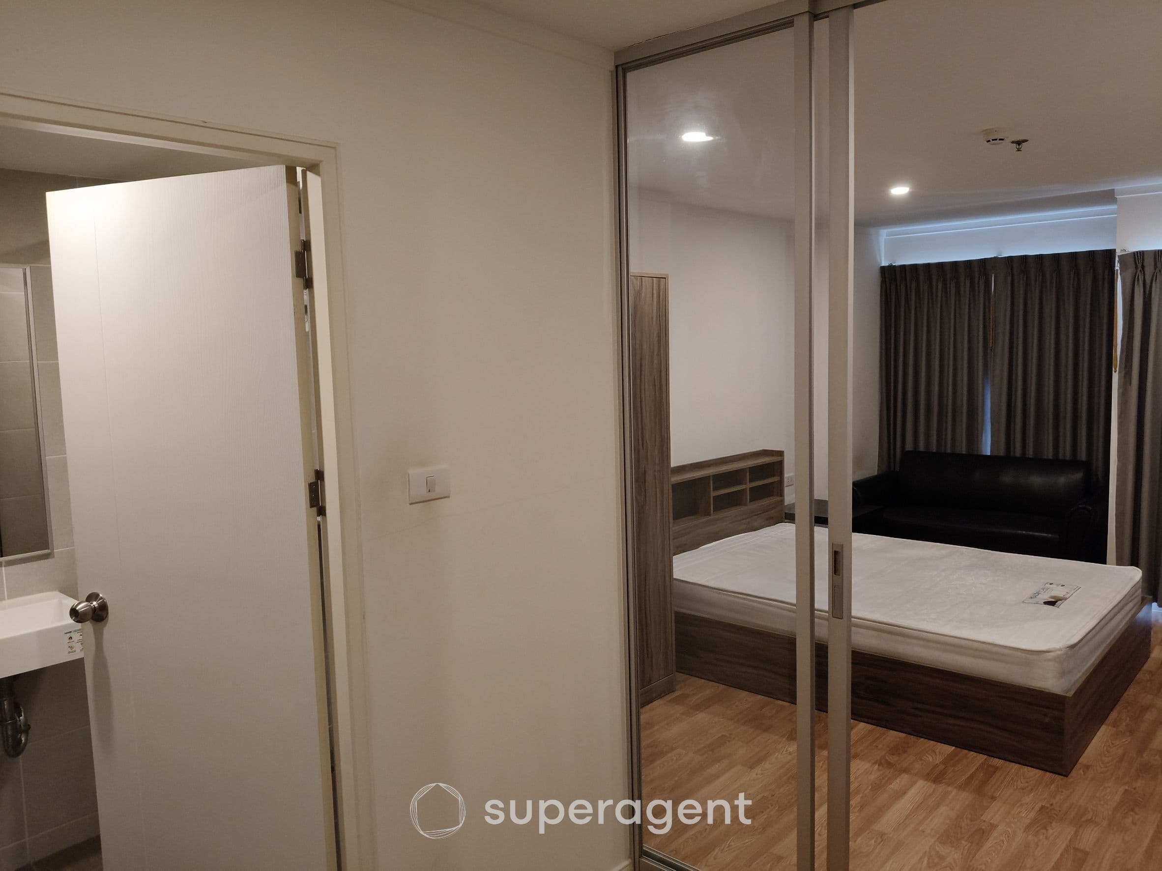 รูปทรัพย์