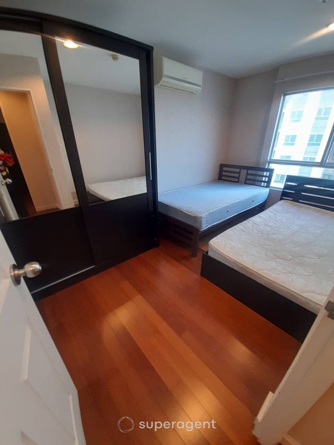 รูปทรัพย์