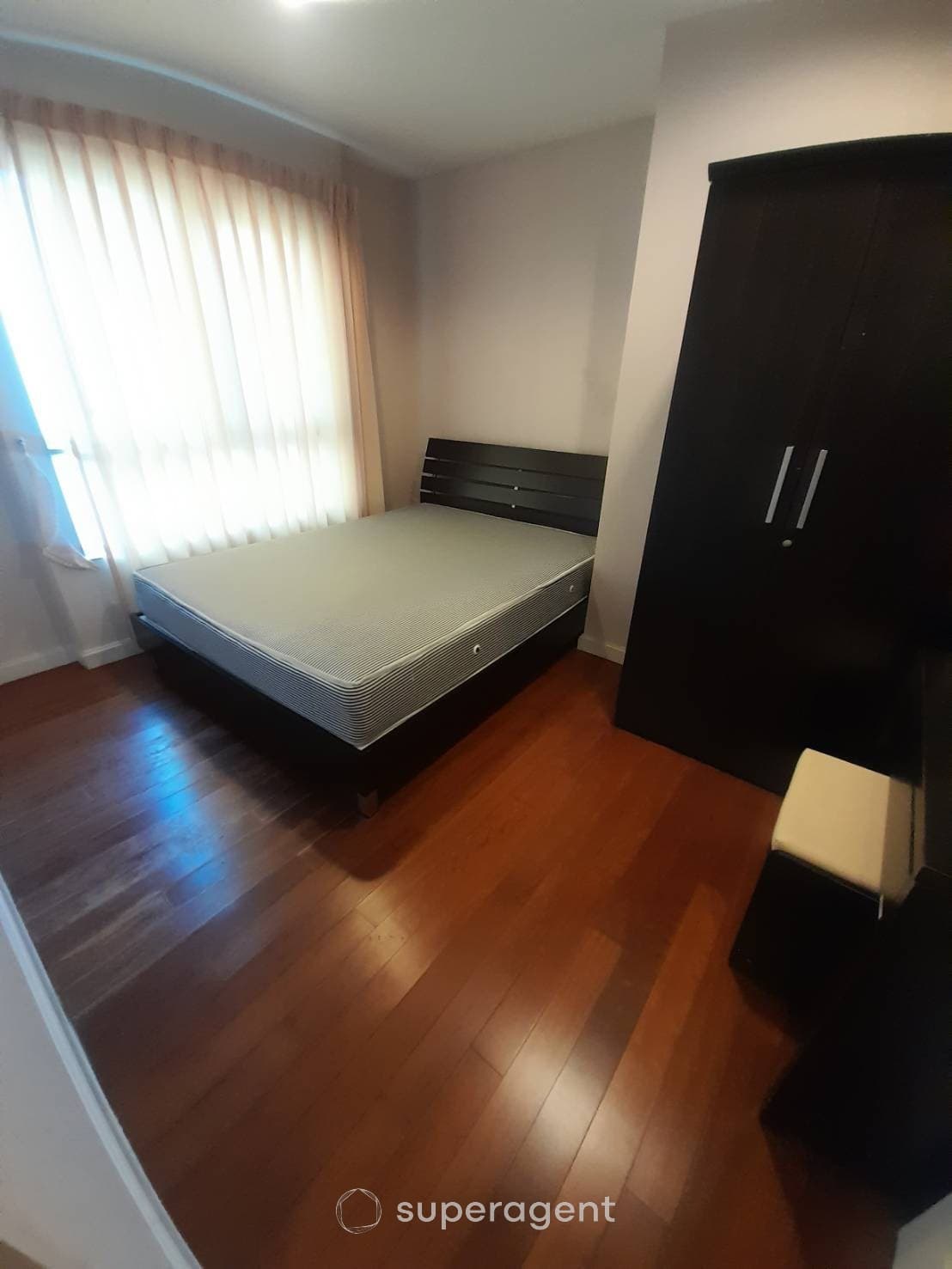 รูปทรัพย์