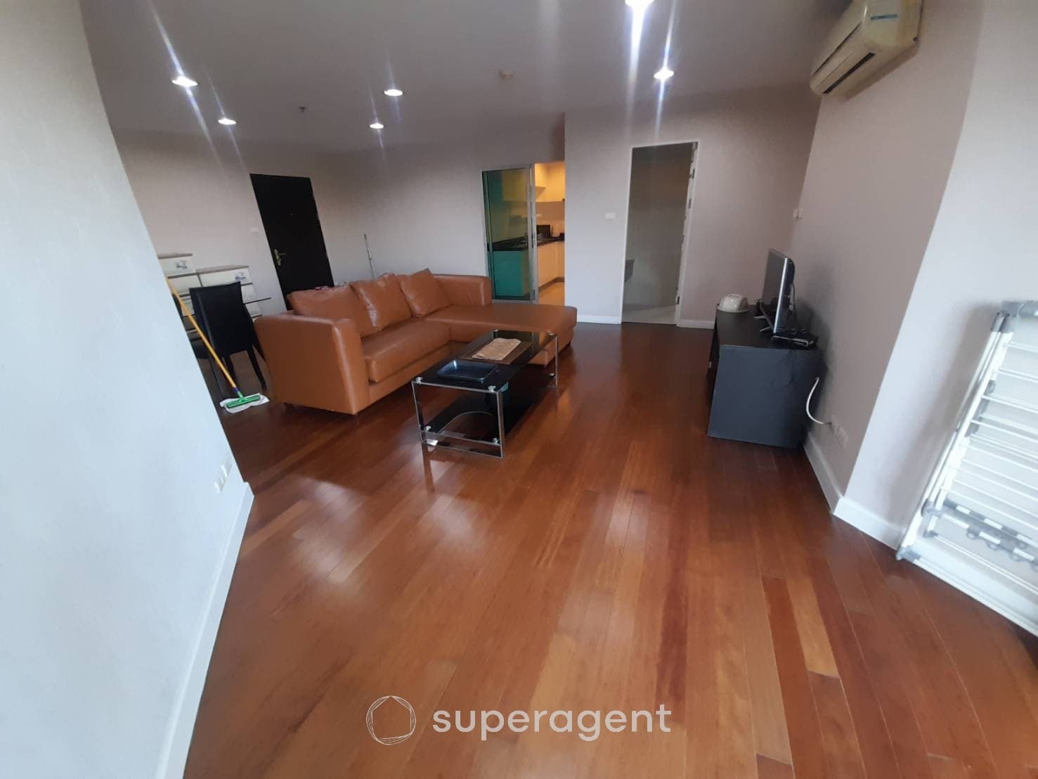 รูปทรัพย์