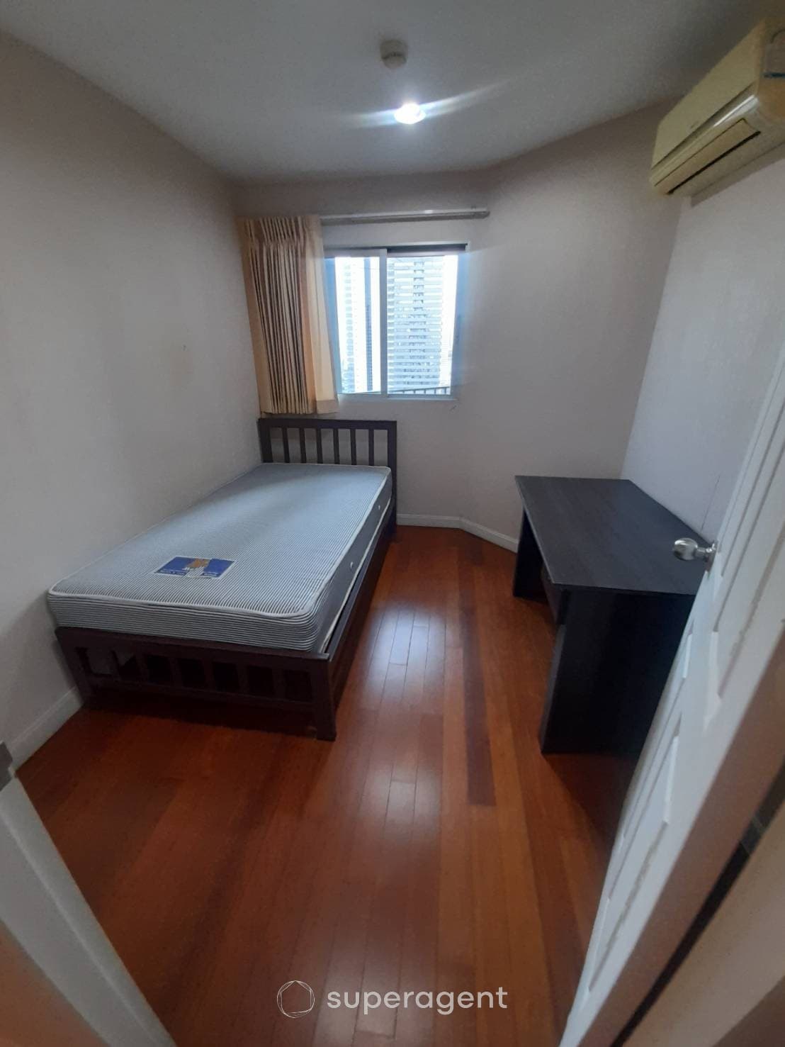 รูปทรัพย์