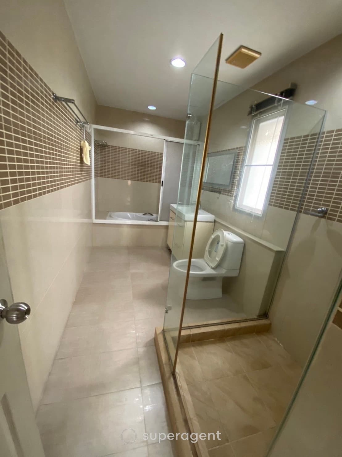 รูปทรัพย์