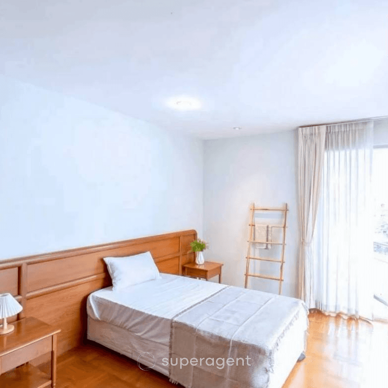 รูปทรัพย์