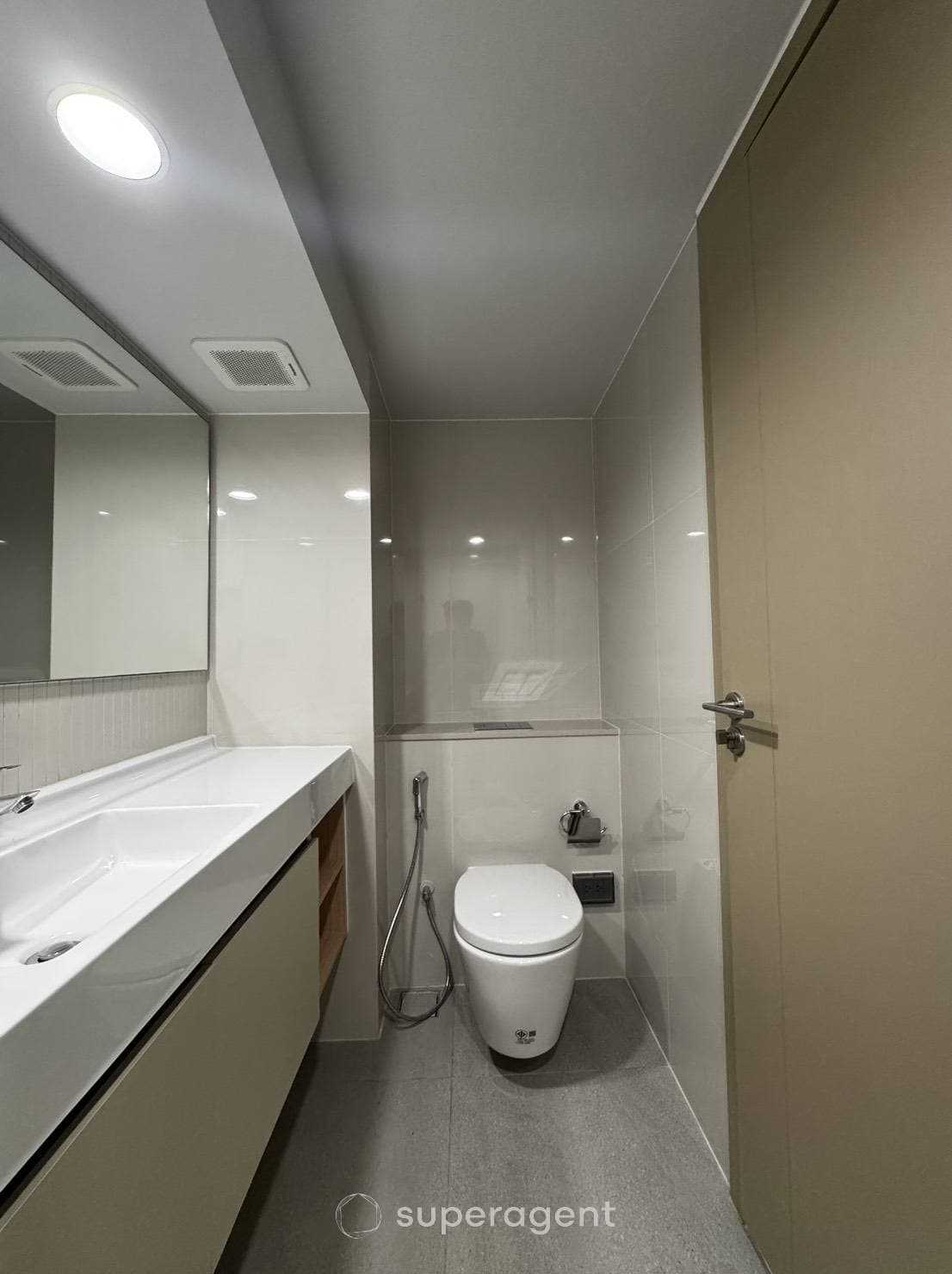 รูปทรัพย์