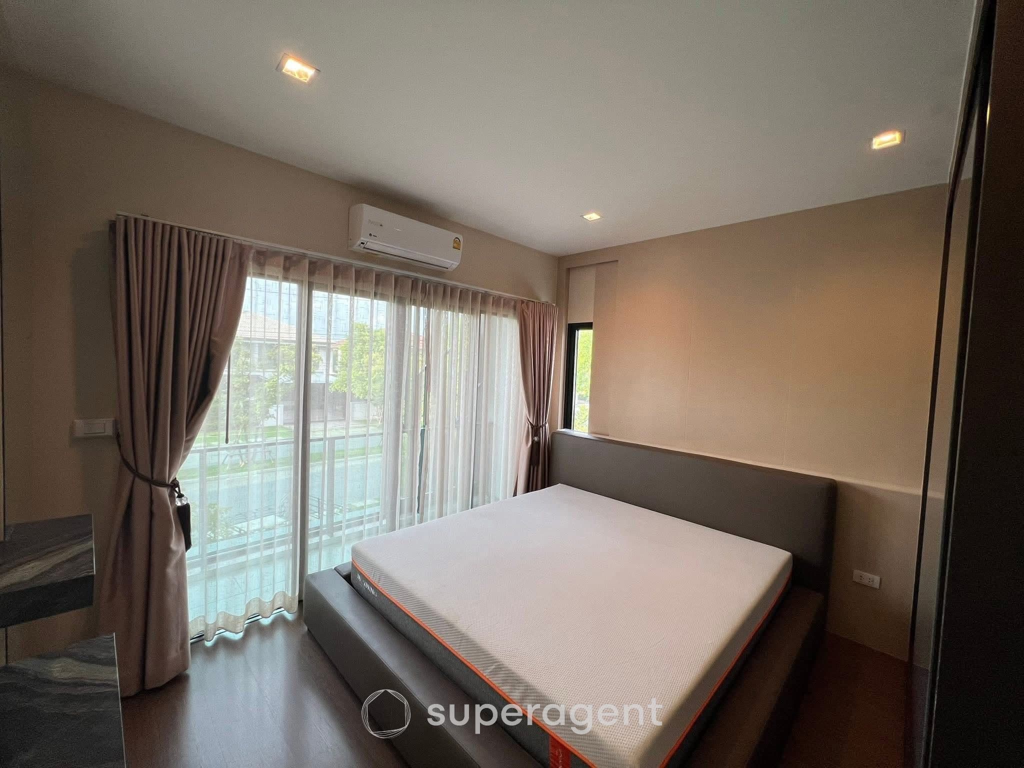 รูปทรัพย์