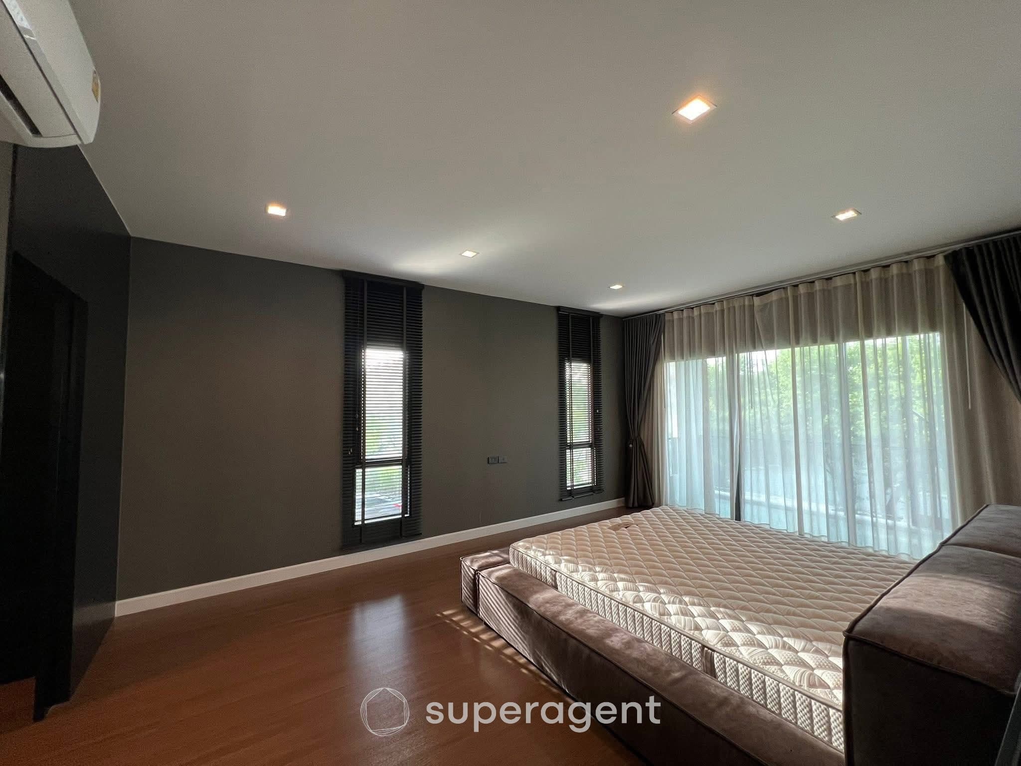 รูปทรัพย์