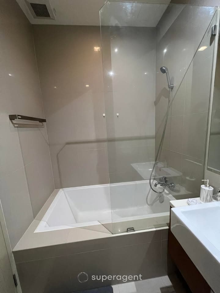 รูปทรัพย์