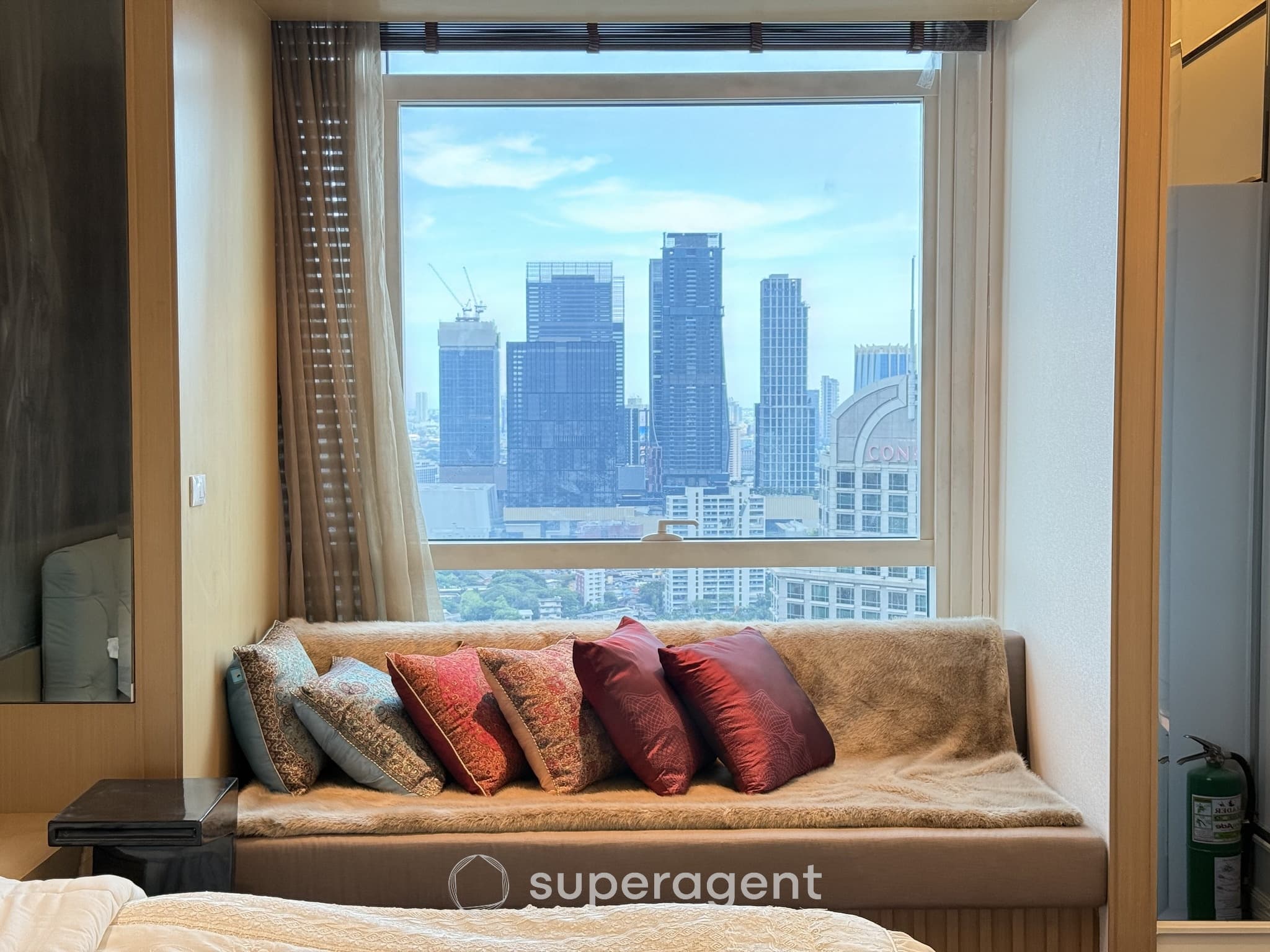 รูปทรัพย์