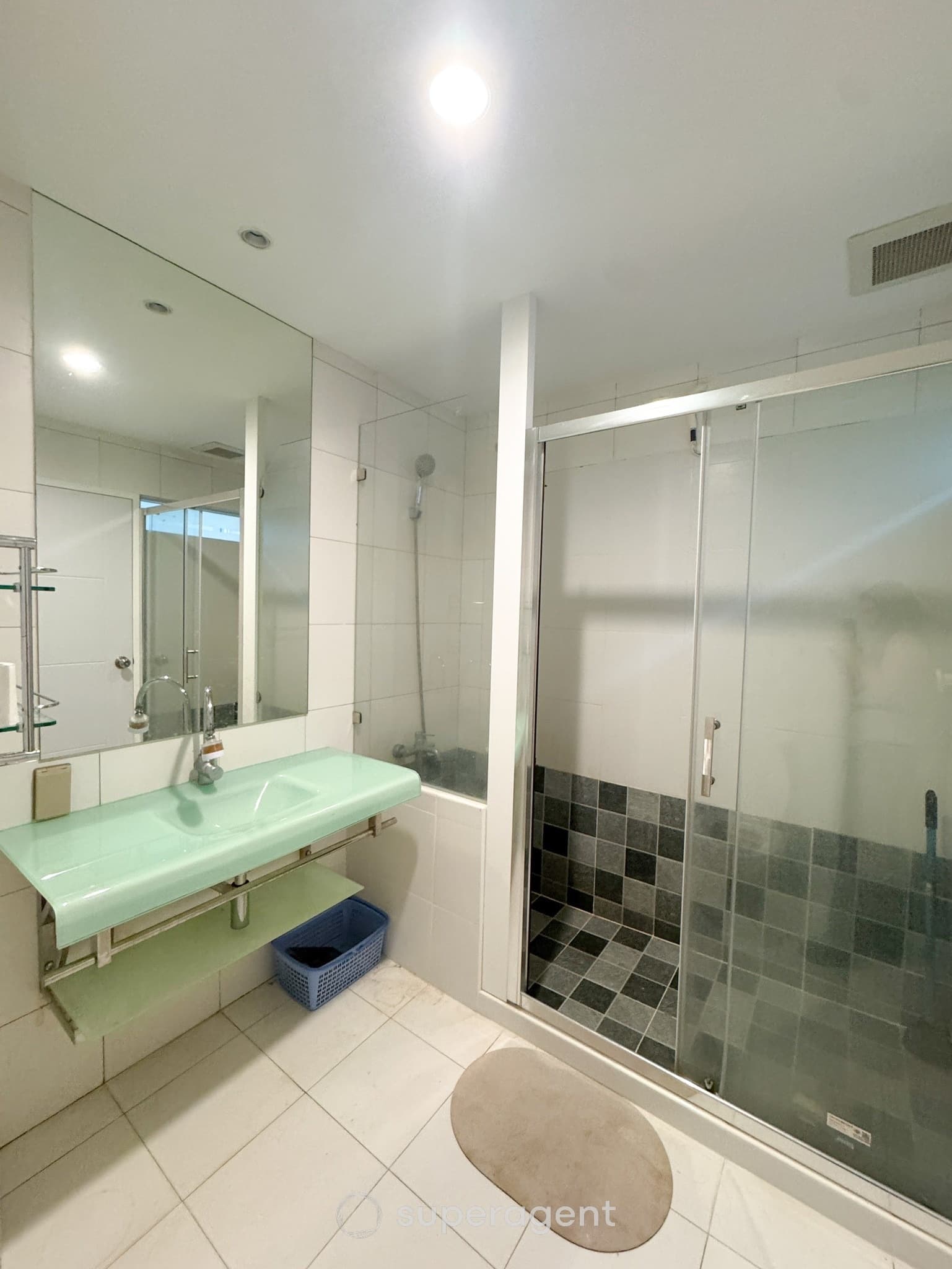 รูปทรัพย์