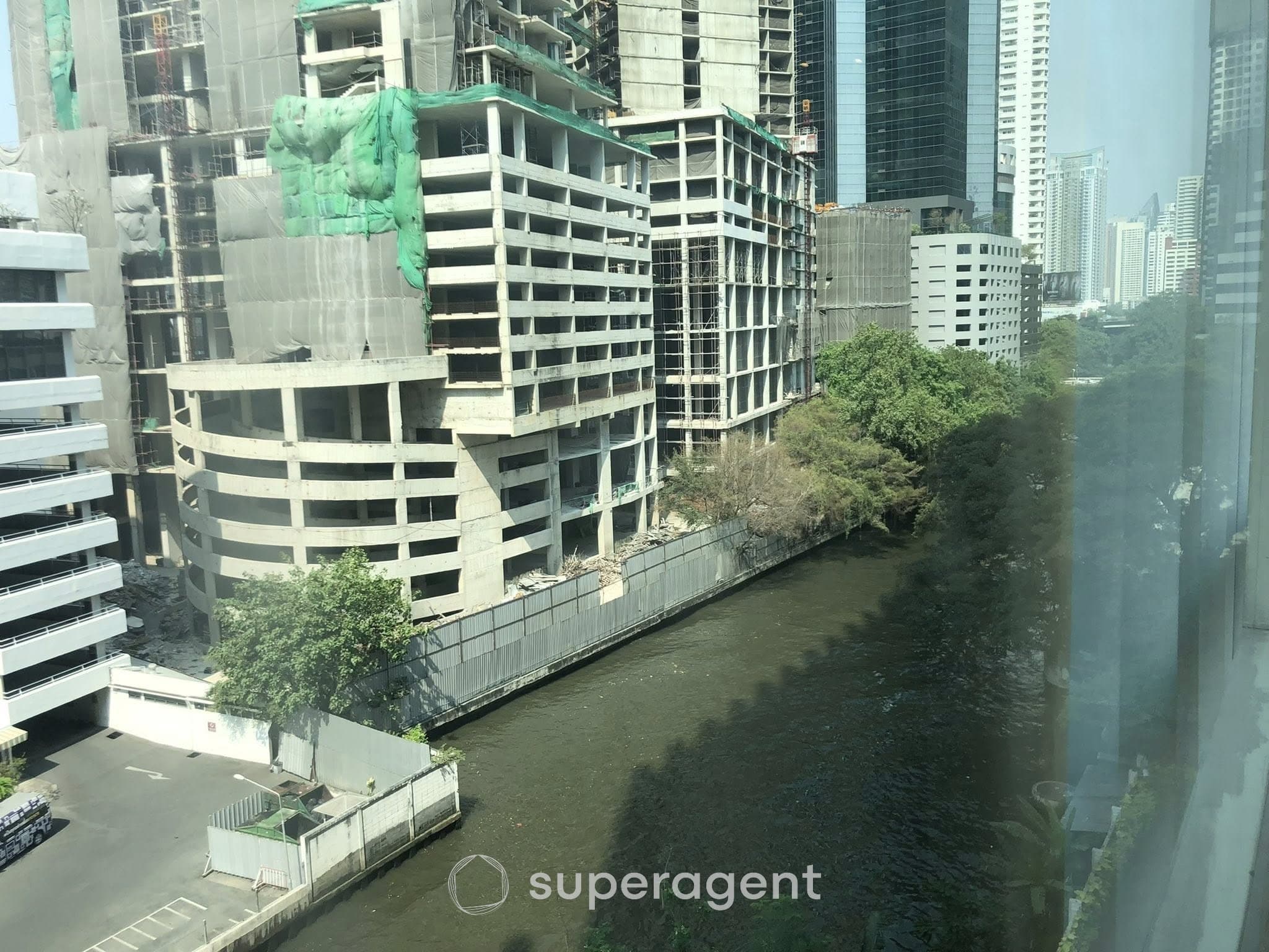 รูปทรัพย์