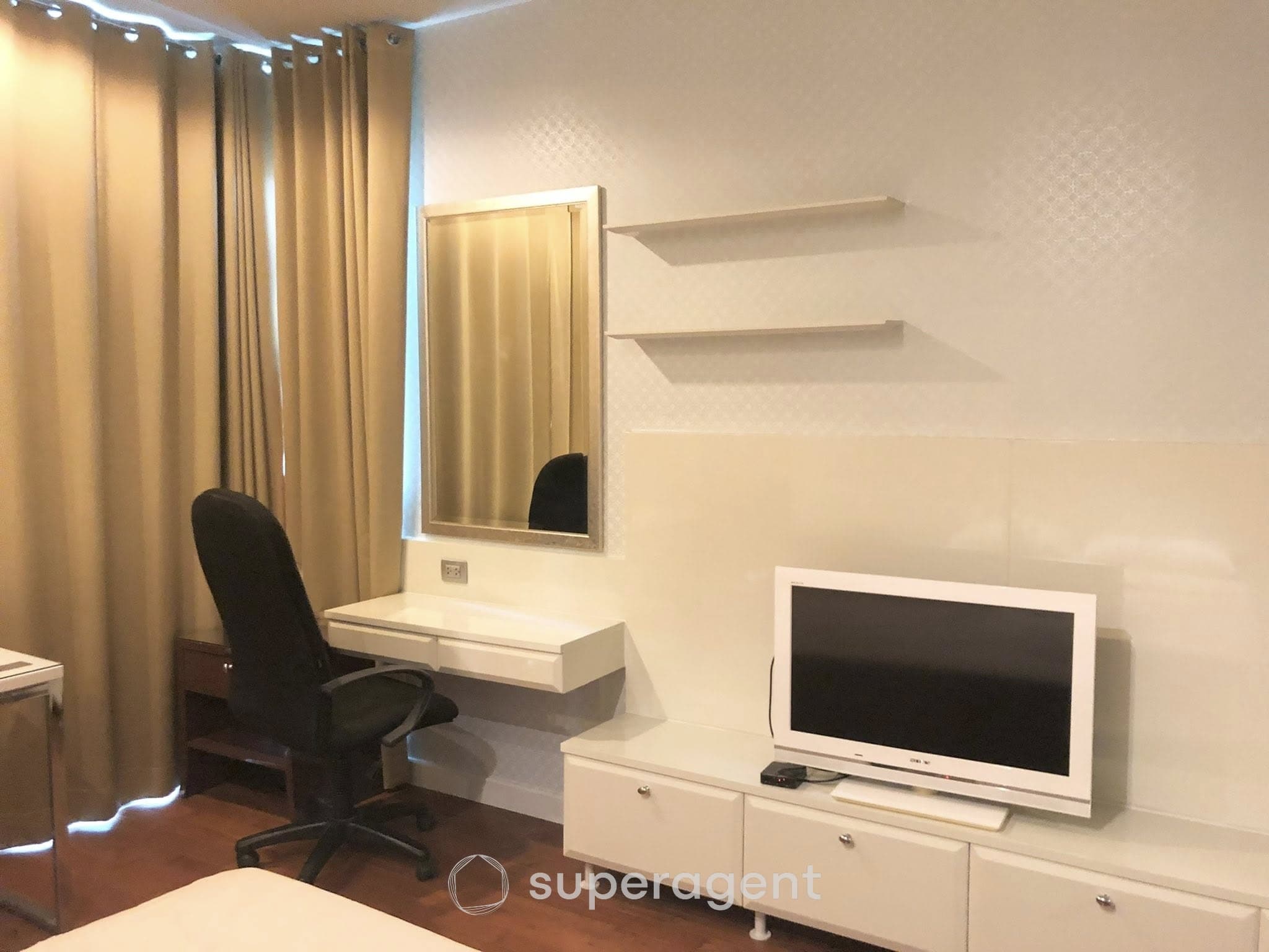 รูปทรัพย์