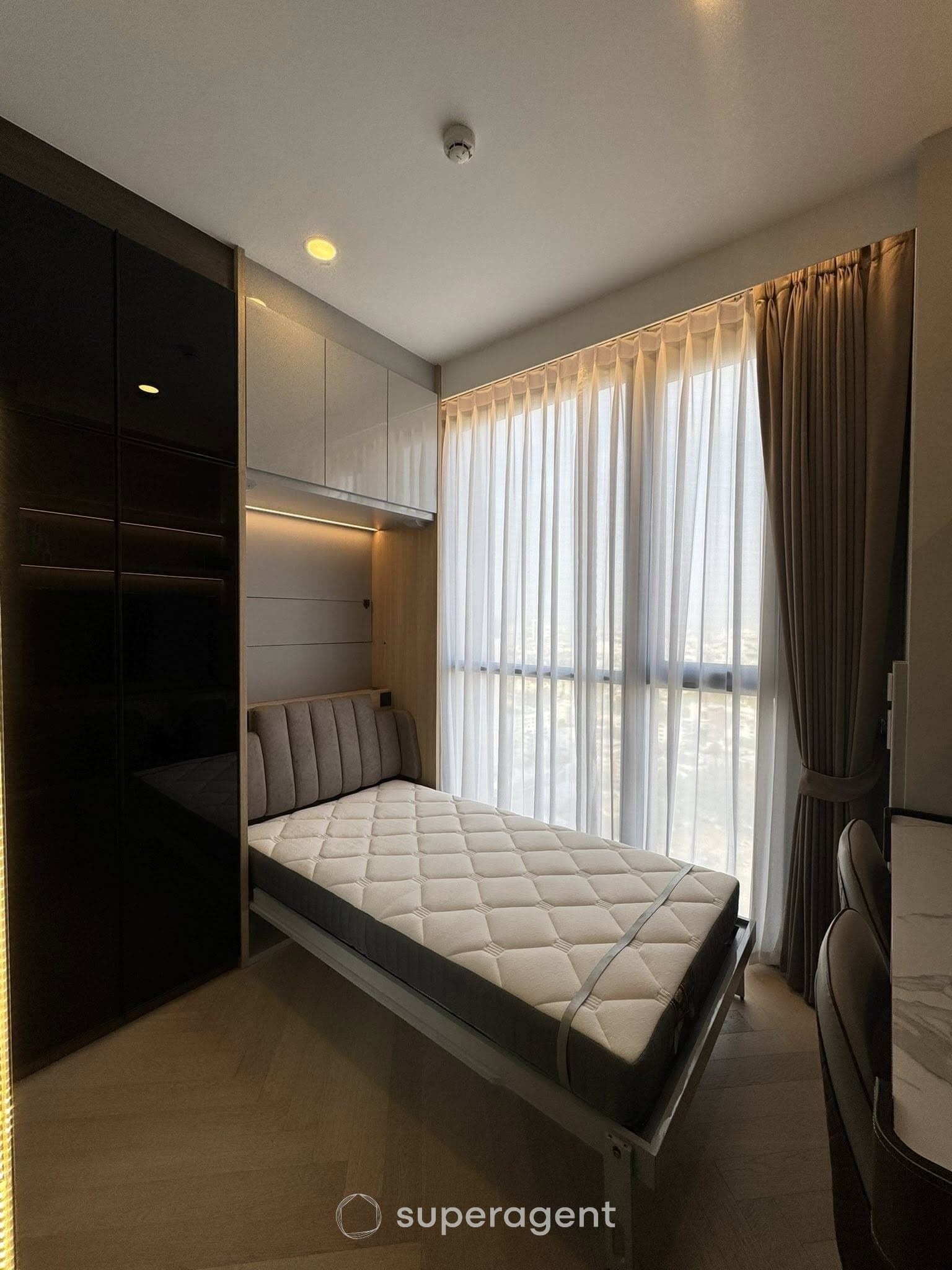 รูปทรัพย์