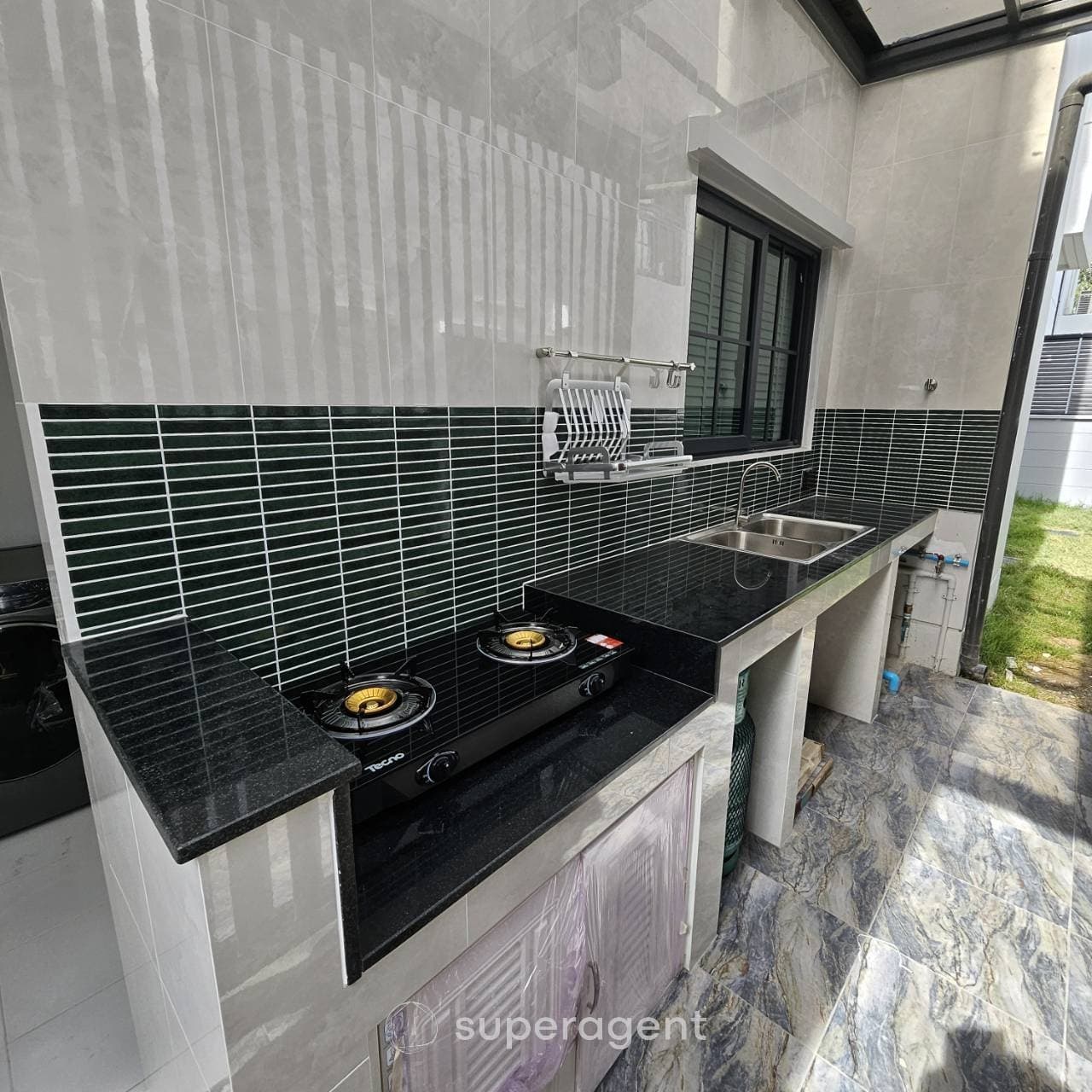 รูปทรัพย์