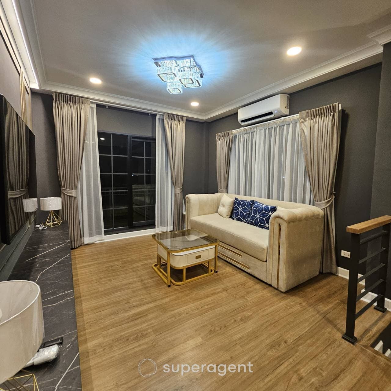 รูปทรัพย์