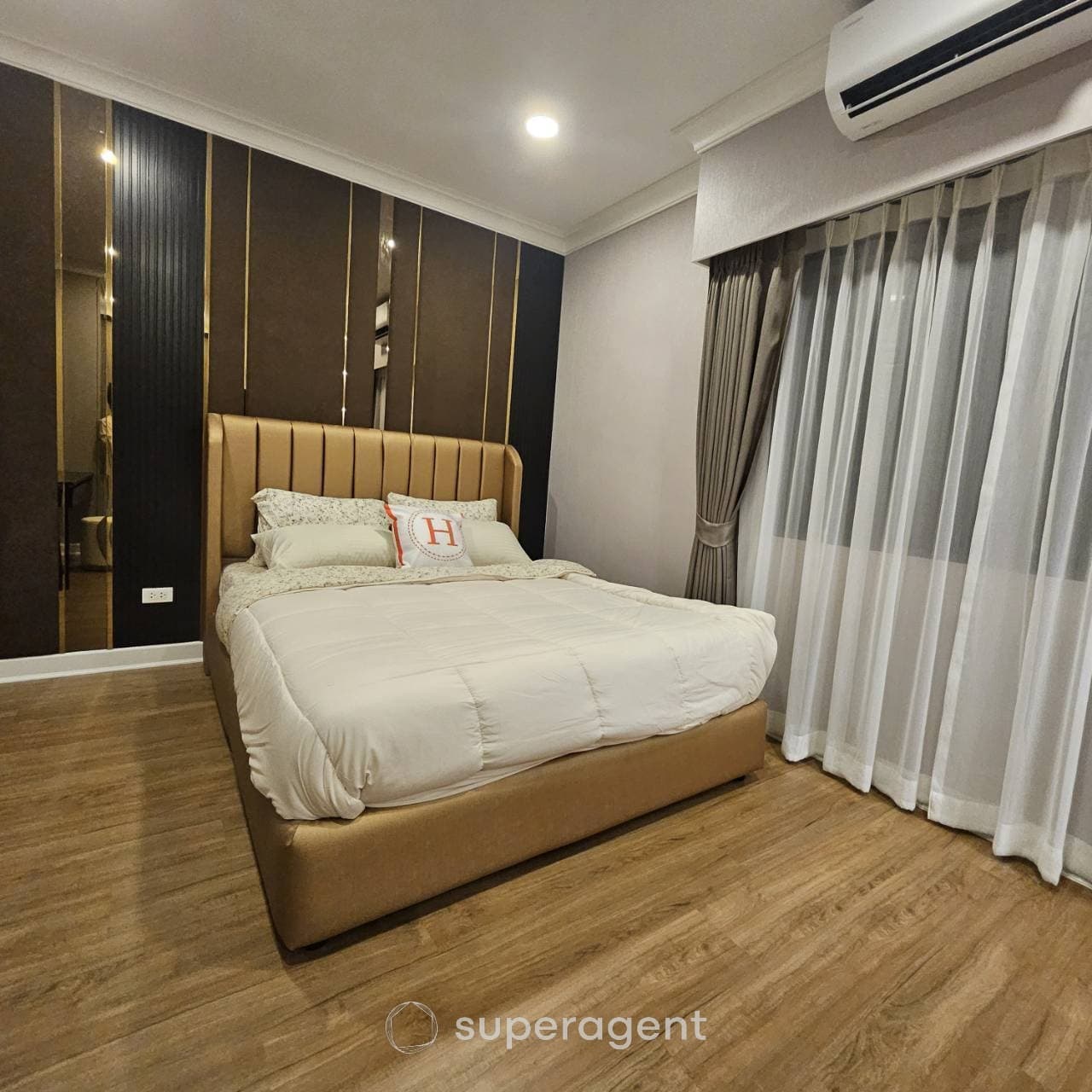 รูปทรัพย์