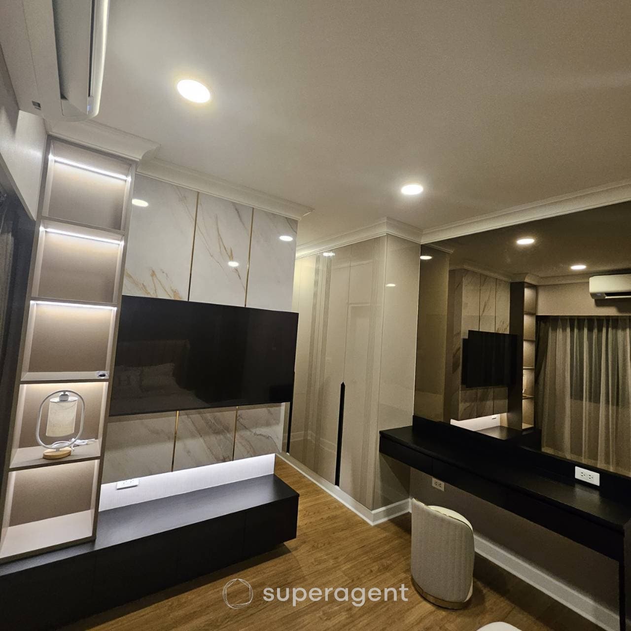 รูปทรัพย์