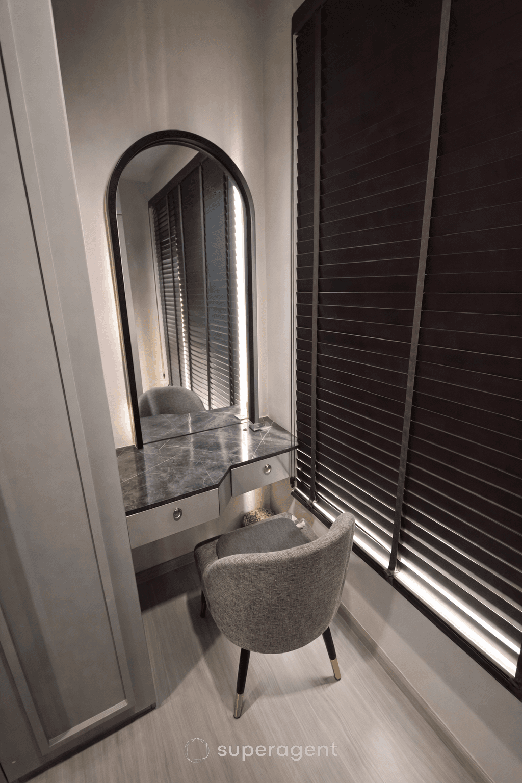 รูปทรัพย์