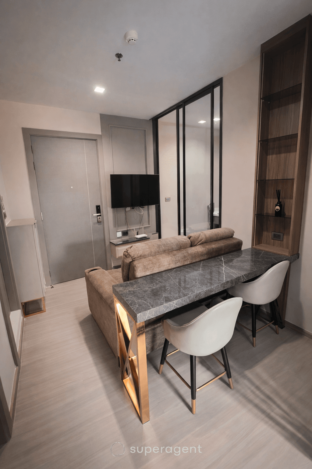 รูปทรัพย์