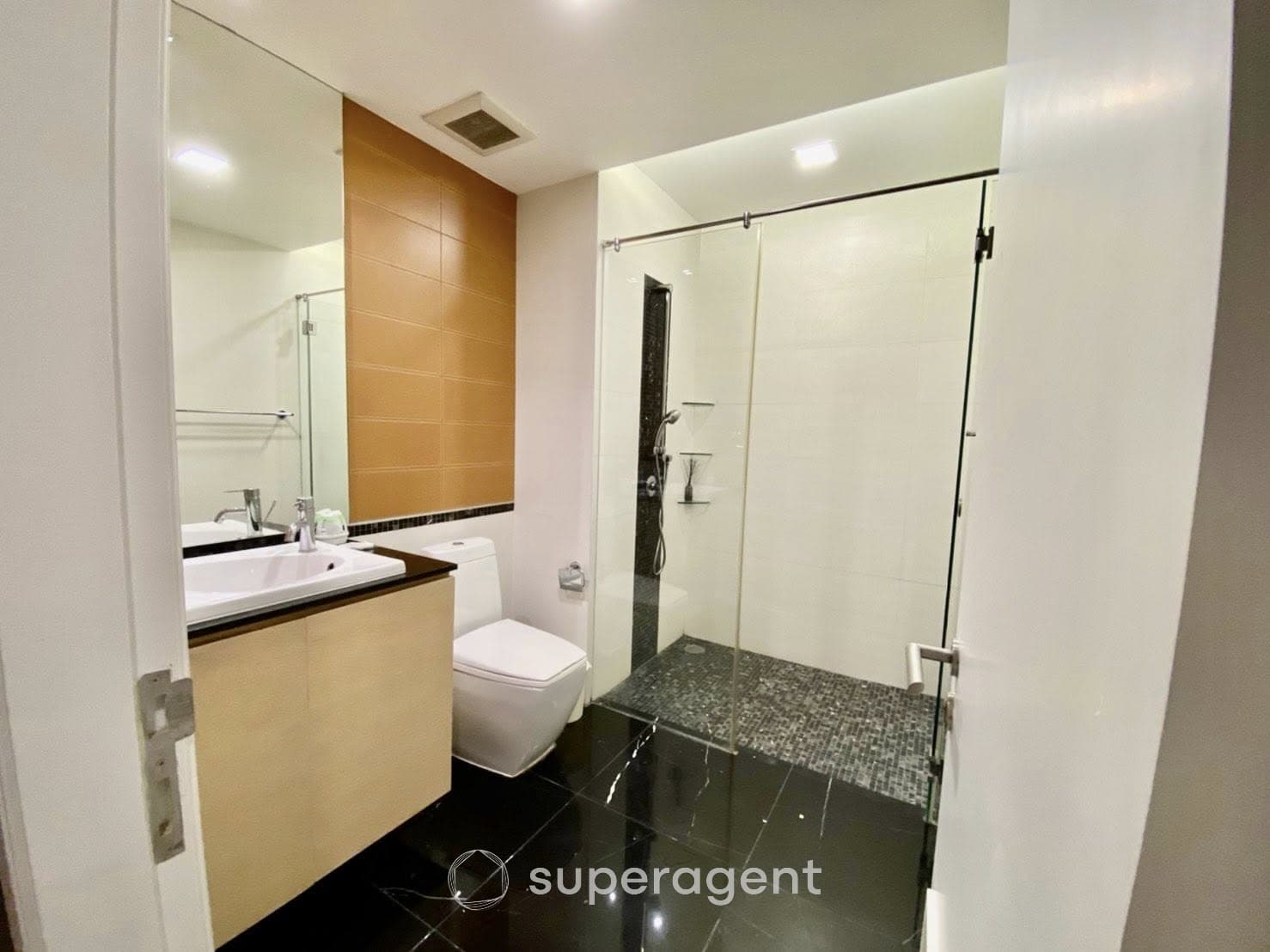 รูปทรัพย์