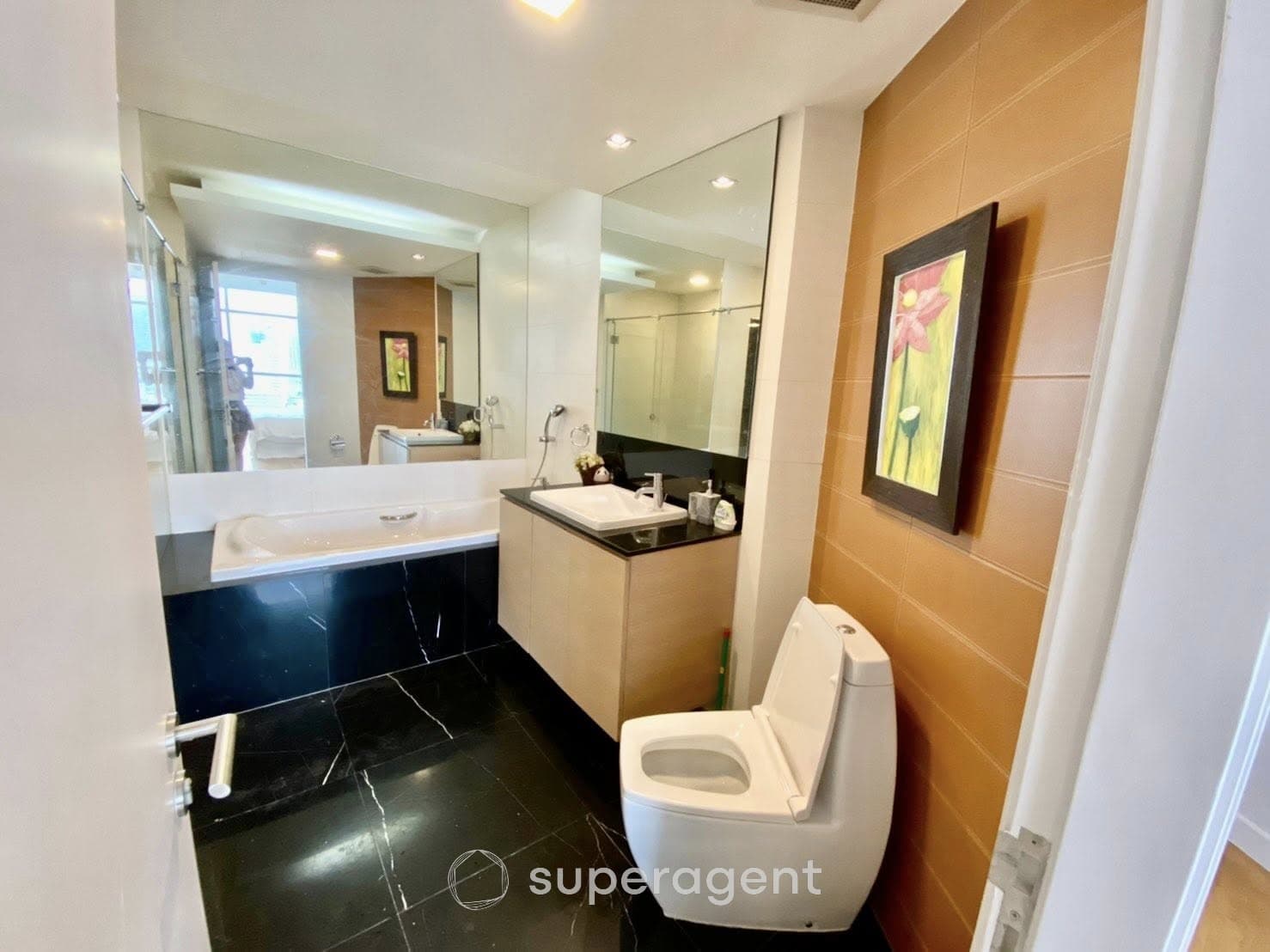 รูปทรัพย์