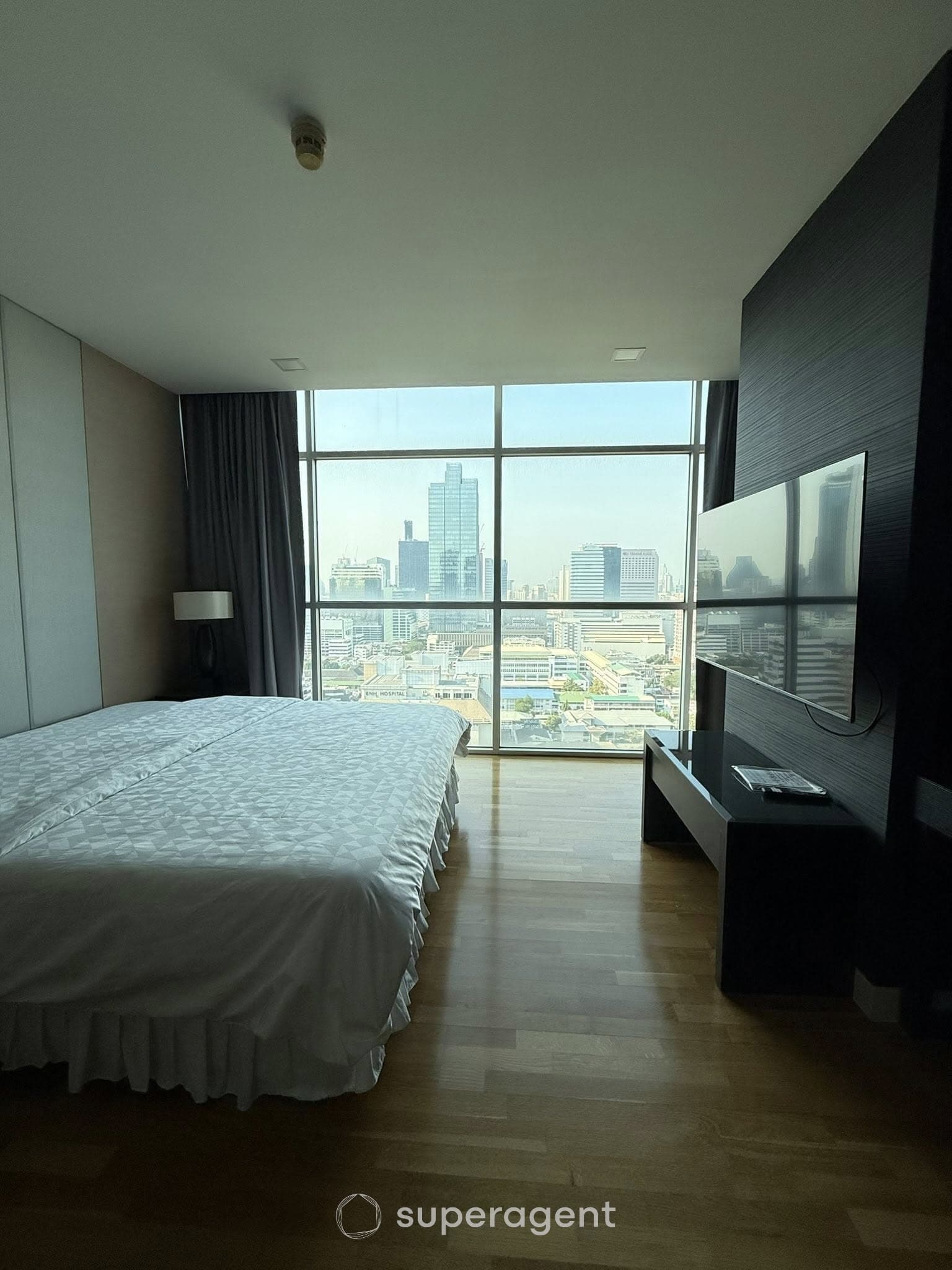 รูปทรัพย์