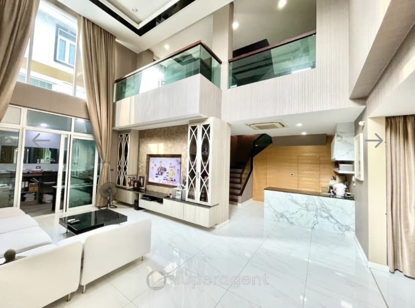 รูปทรัพย์