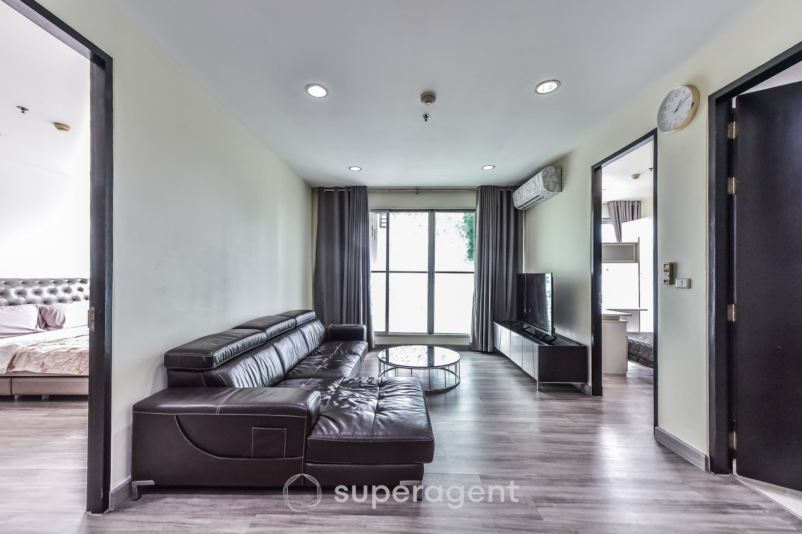 Popular units sell out fast The Address Siam near BTS Ratchathewi