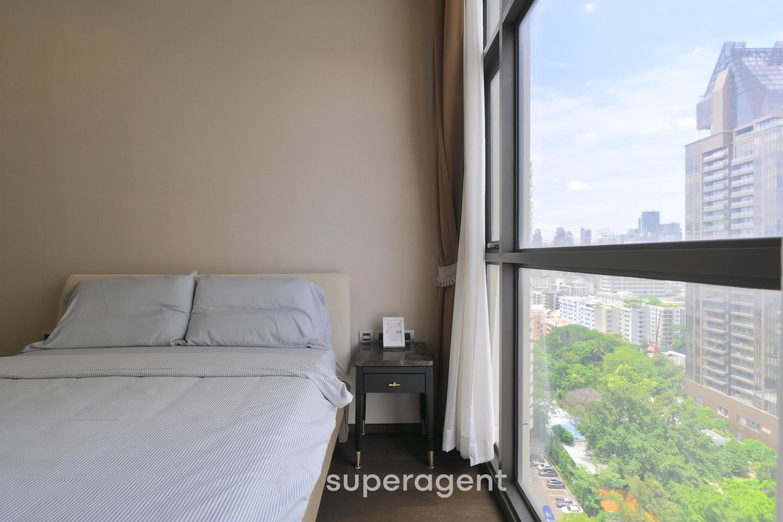 The XXXIX near BTS Phrom Phong Unit Priced Below Market 3
