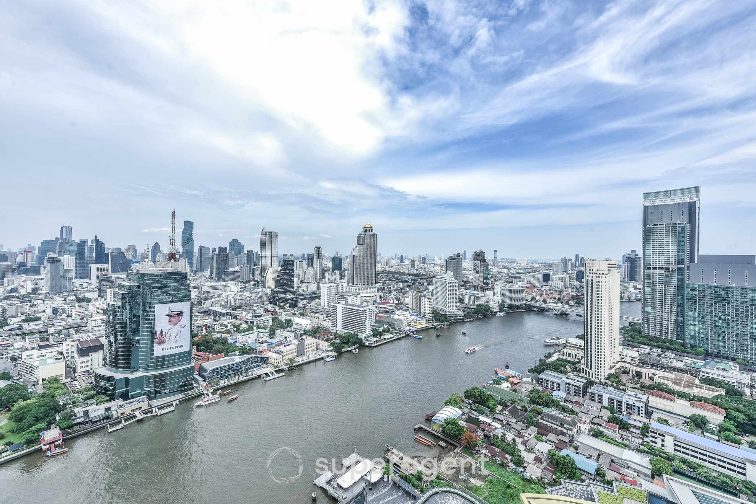 Magnolias Waterfront Residences @ ICONSIAM Move-in Ready, Just Bring Your Stuff near null Charoen Kakhon Station 2