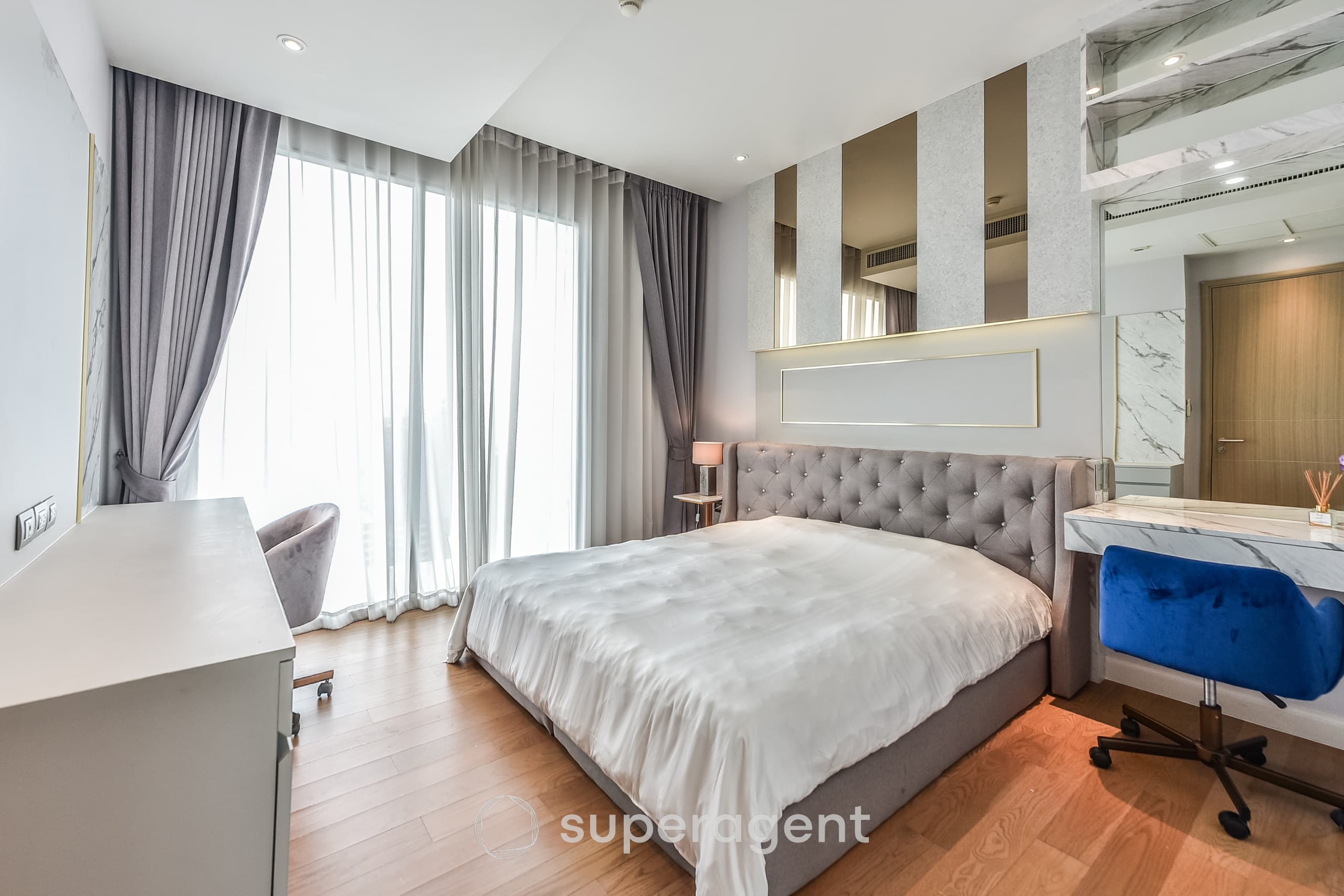 Magnolias Waterfront Residences @ ICONSIAM Luxuriously Elevated Unit 2