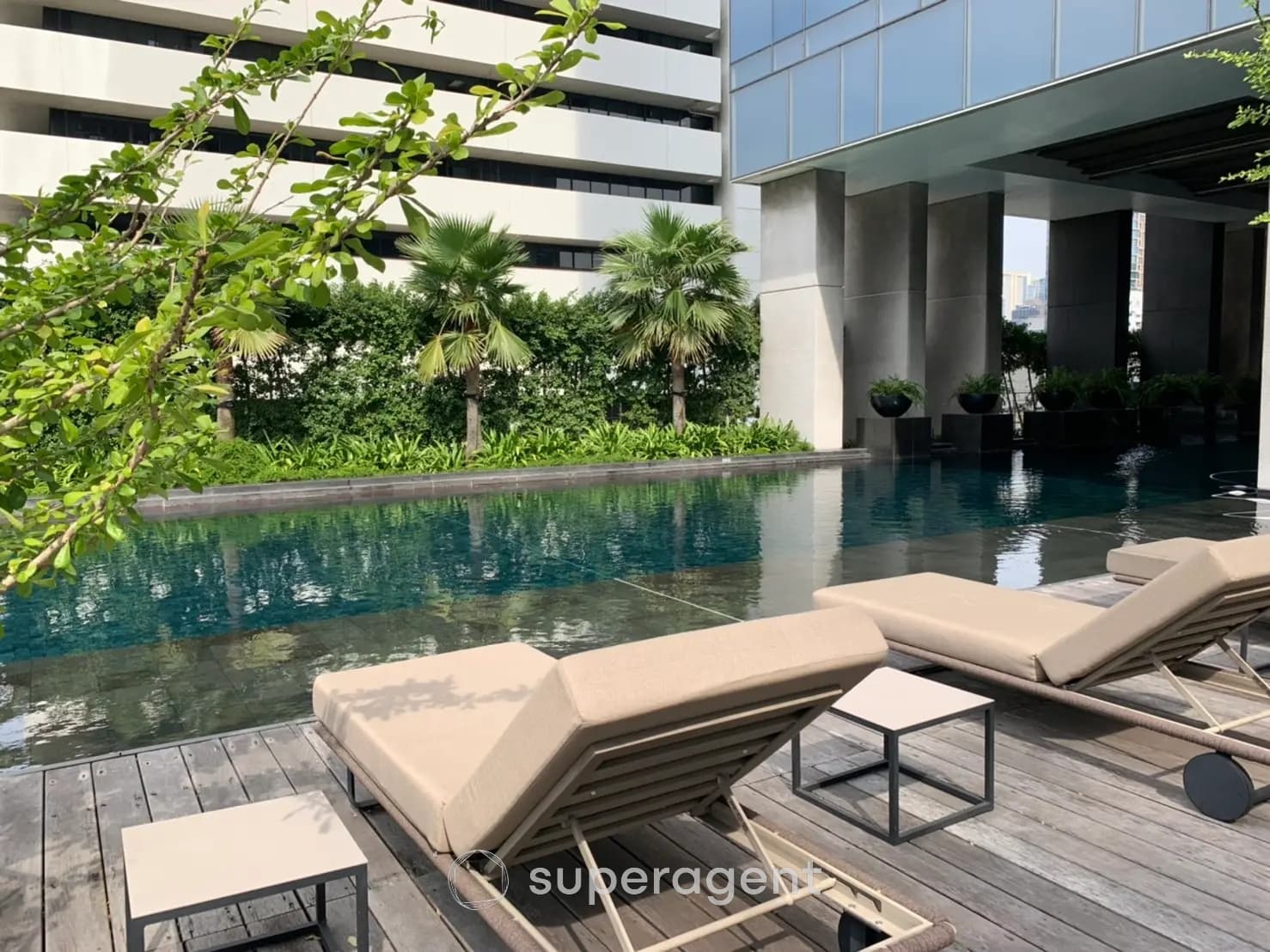 รูปทรัพย์