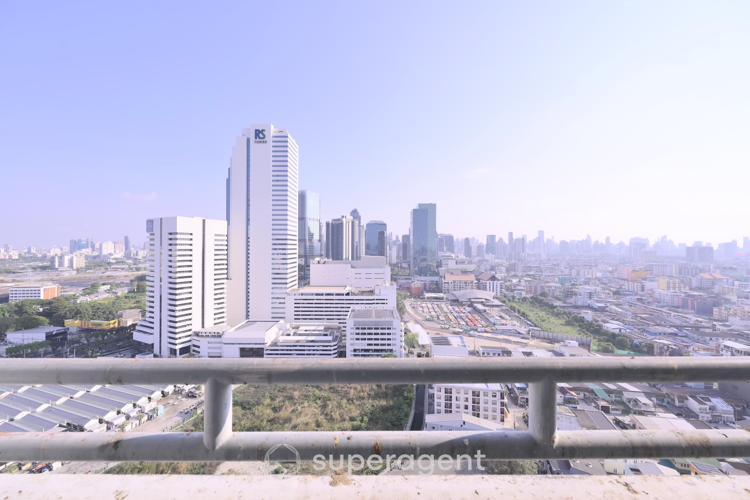 Srivara Mansion, Rare Unit in a Prime Location, Near MRT Thailand Cultural Centre 2