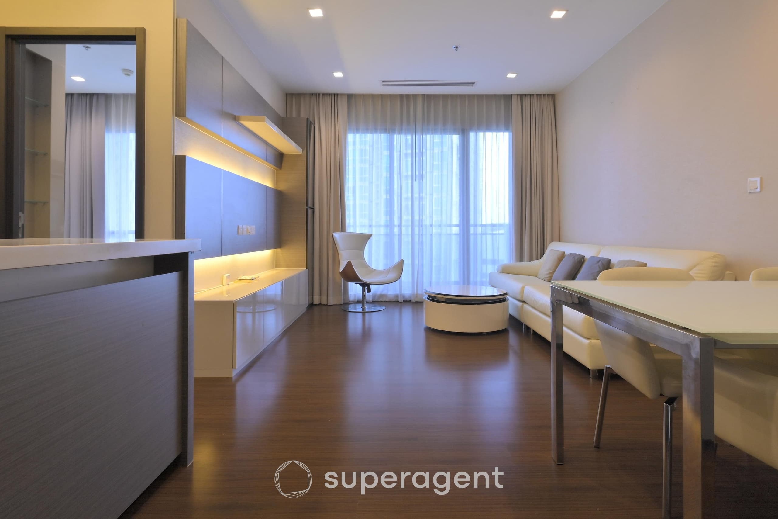 Excellent Location at Ivy Ampio near MRT Cultural Center of Thailand Station