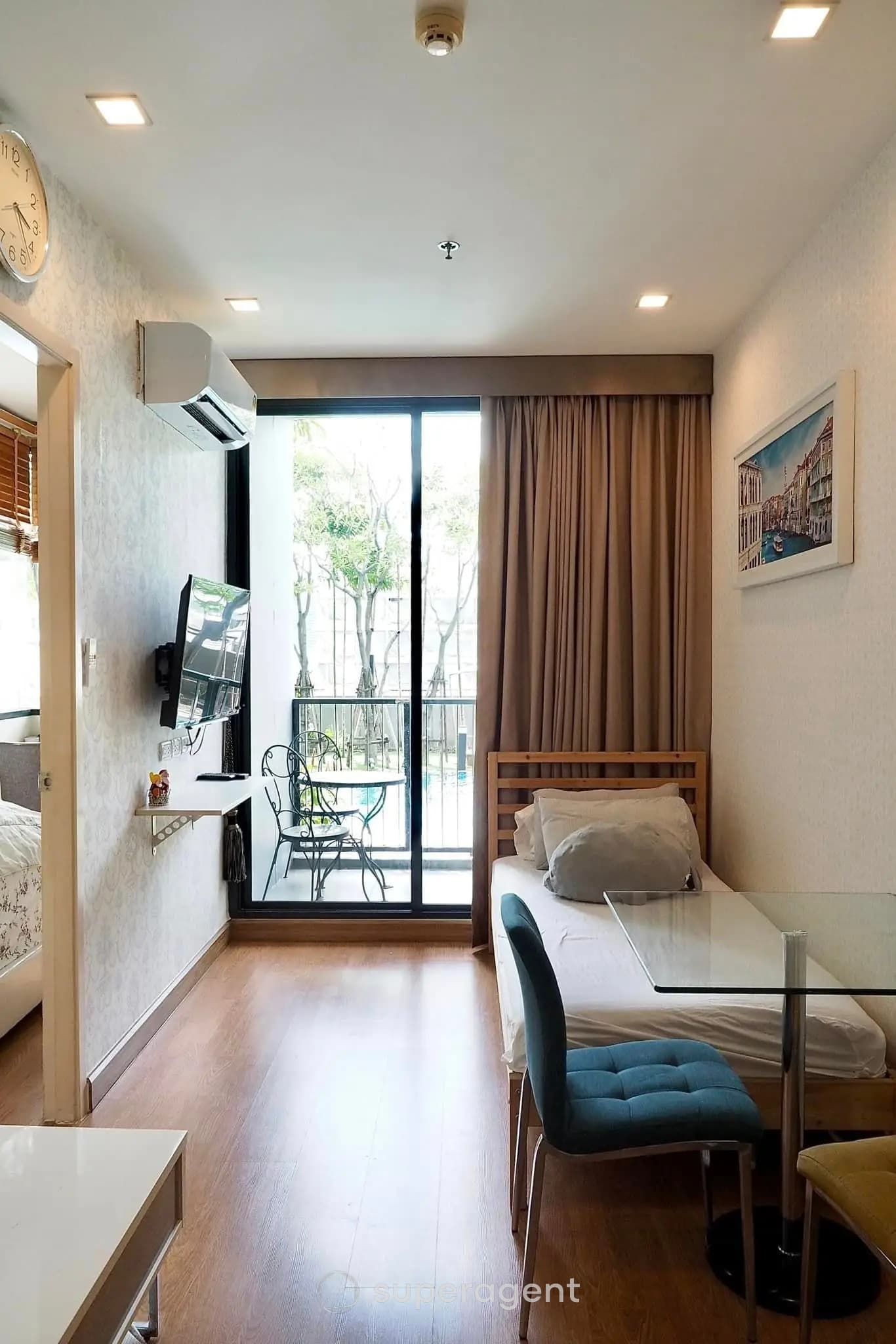 รูปทรัพย์