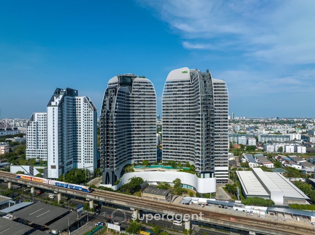 Ideo Mobi Sukhumvit Eastpoint — Condo project