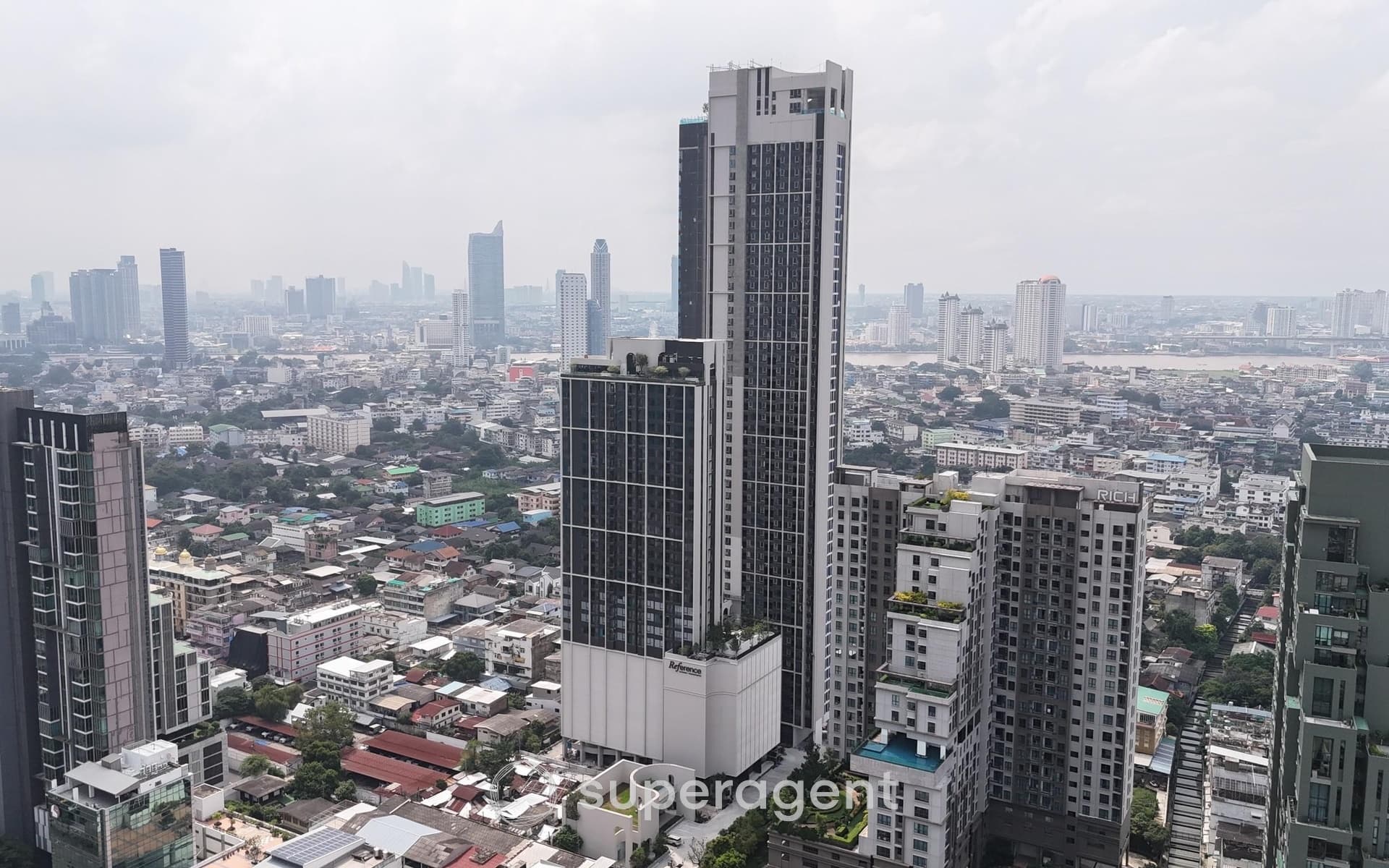 รีเฟอเรนซ์ สาทร–วงเวียนใหญ่ — โครงการคอนโด