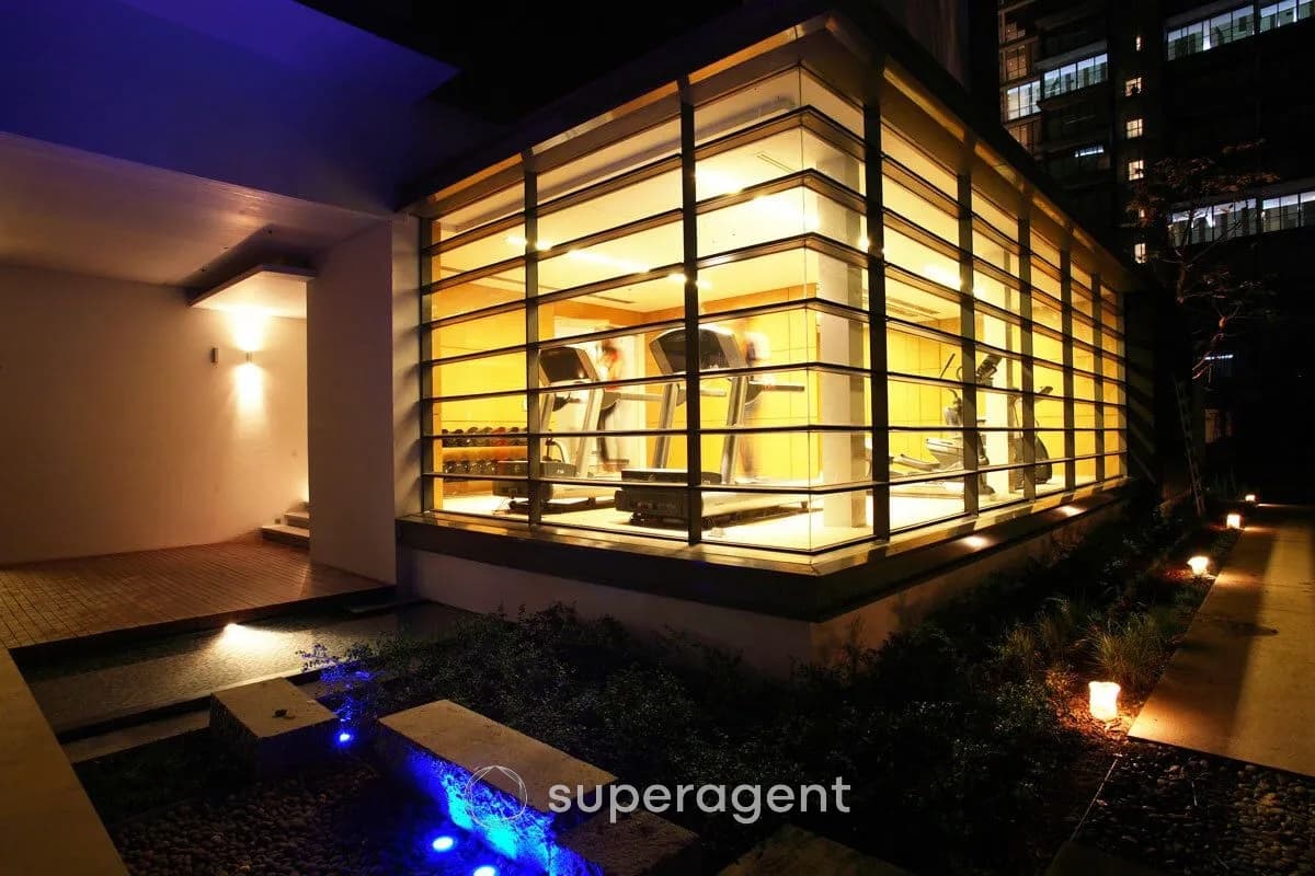 รูปทรัพย์